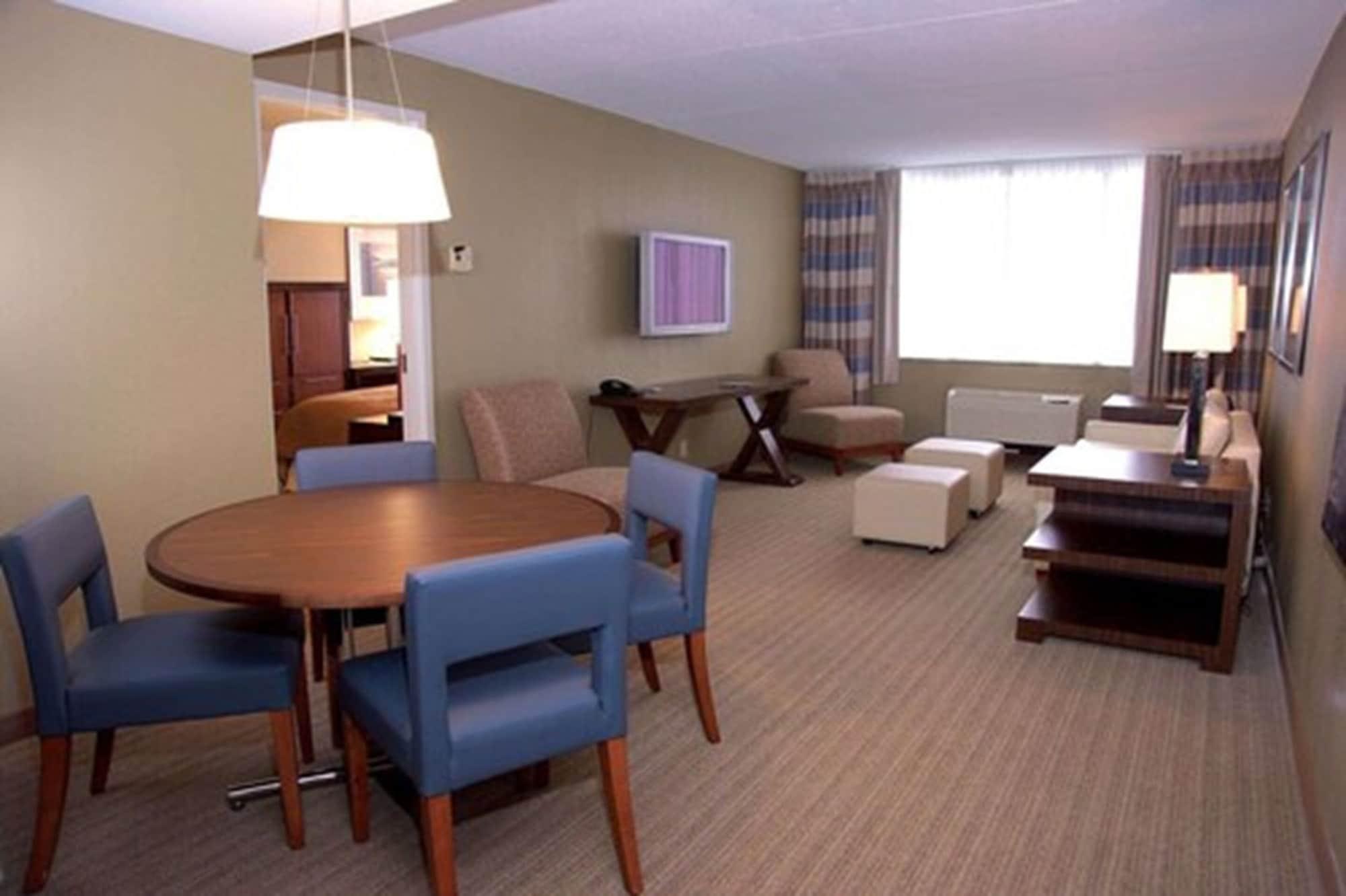 Doubletree By Hilton St. Louis At Westport Hotel Maryland Heights Habitación foto