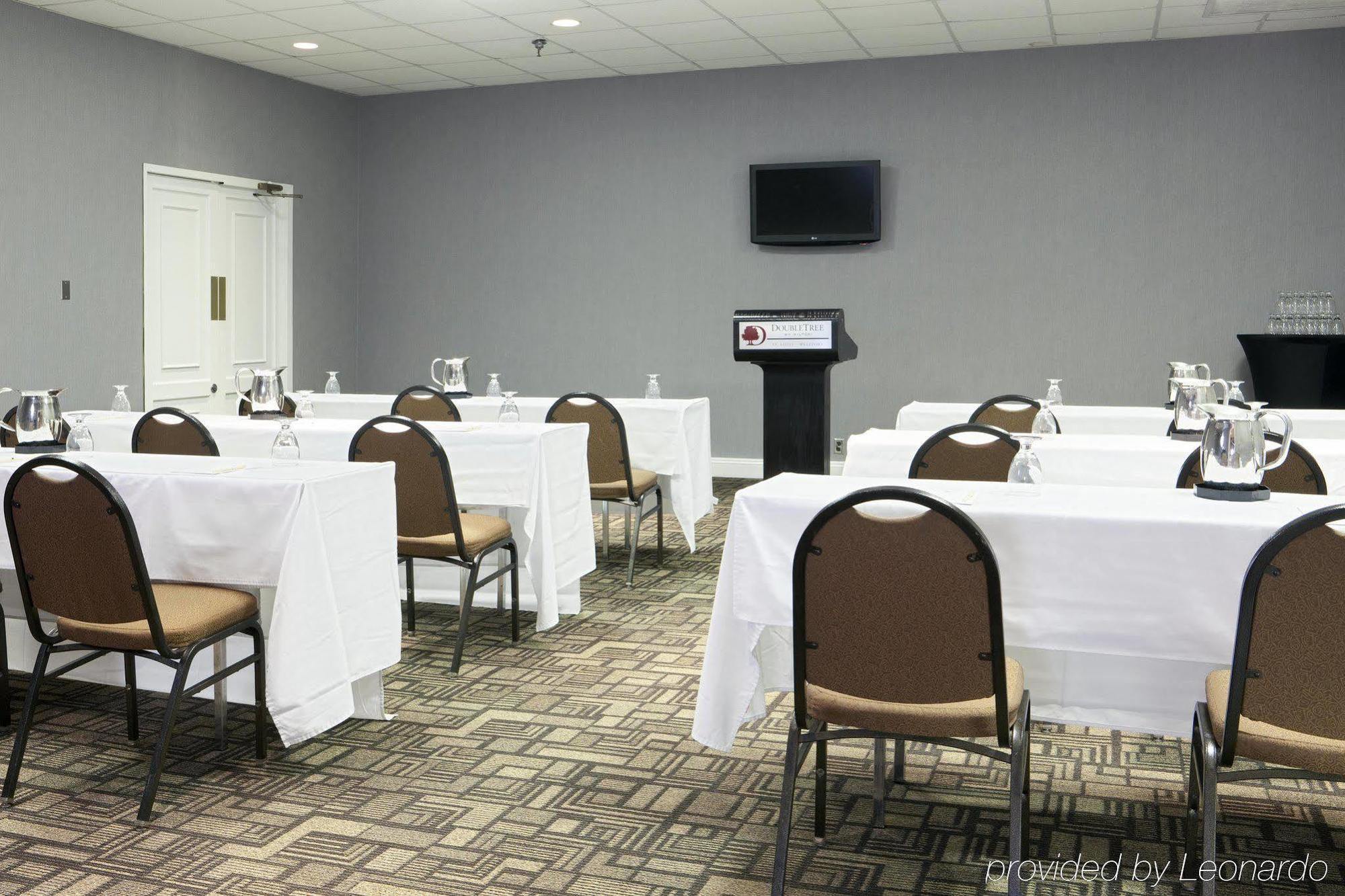 Doubletree By Hilton St. Louis At Westport Hotel Maryland Heights Facilidades foto
